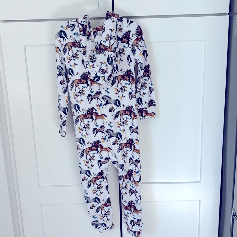 Posh Peanut White and Brown Horse Print One Piece - Picture 4 of 6